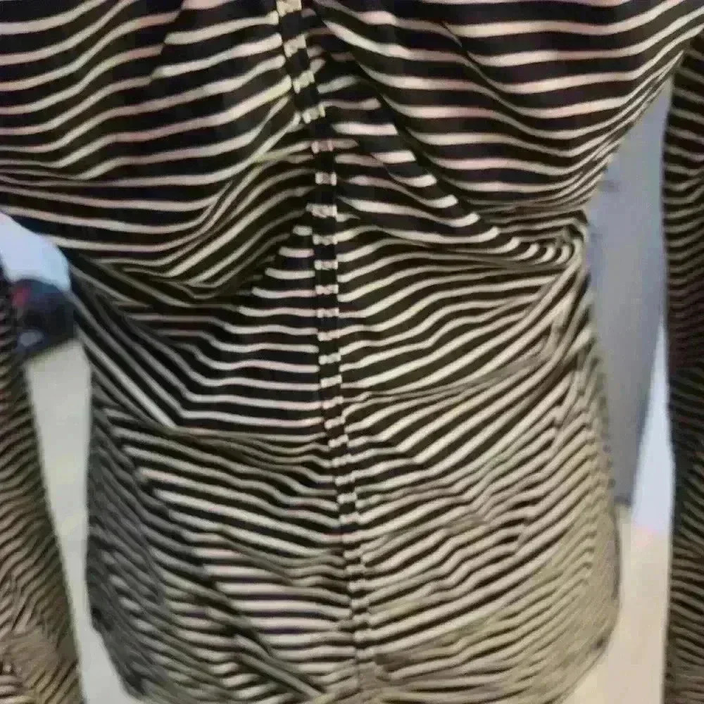 Athleta Striped Shell Top - Picture 6 of 9